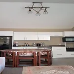 Cozy Apartment 1 Broom At Bali F8
